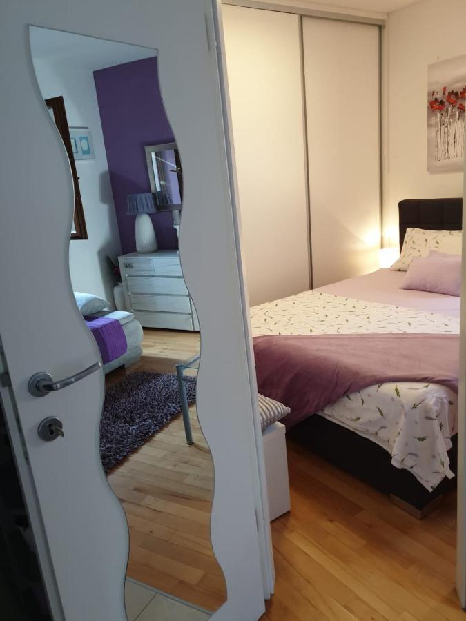 Apartments And Rooms Villa Lina Split Buitenkant foto
