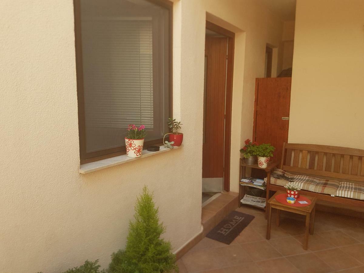Apartments And Rooms Villa Lina Split Buitenkant foto