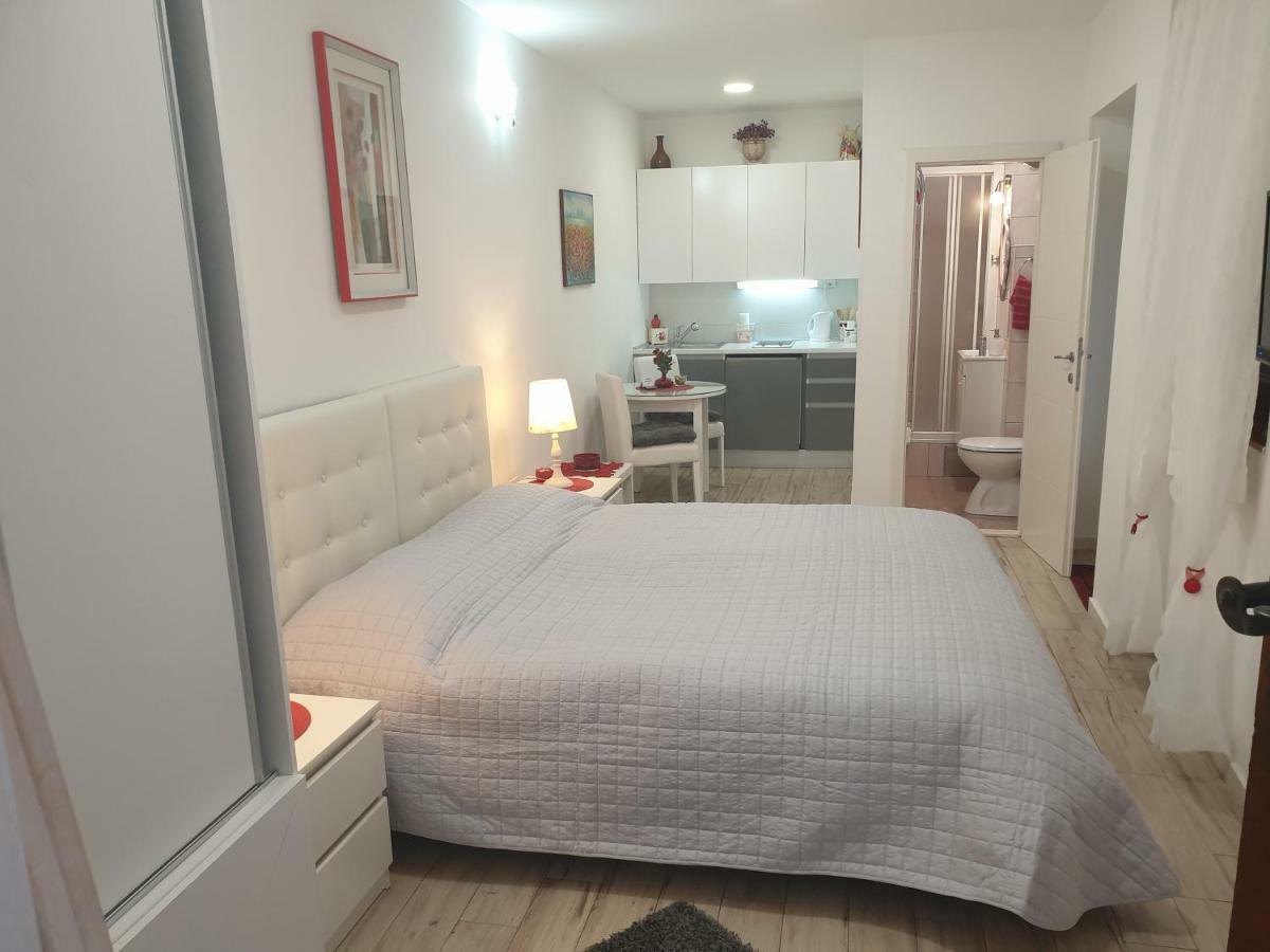 Apartments And Rooms Villa Lina Split Buitenkant foto