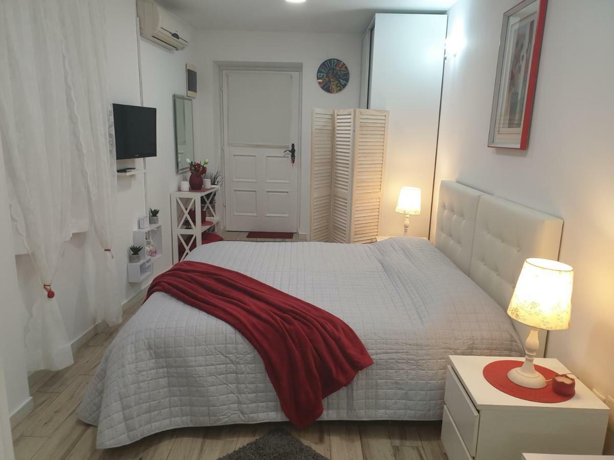 Apartments And Rooms Villa Lina Split Buitenkant foto